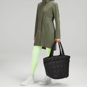 Lululemon Quilted Grid 26L Black Tote Bag